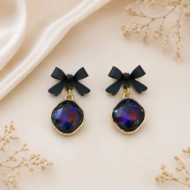 Dazzle Bow Earings