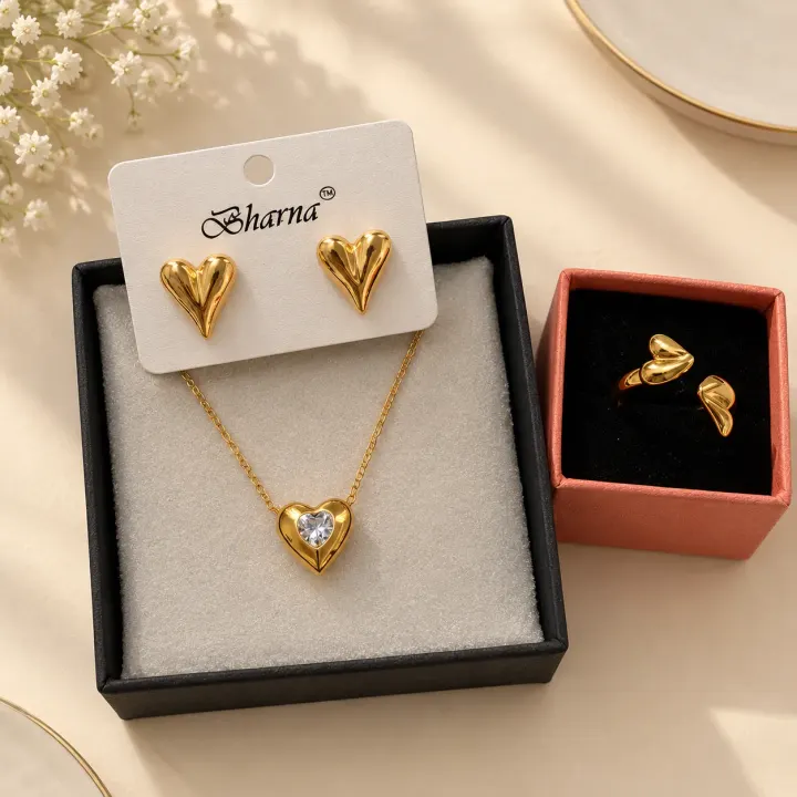 Heart Shape Combo Hamper
