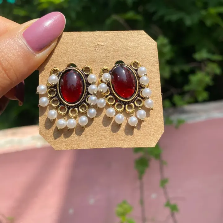 Traditional Mahroon Oval Shaped Earing