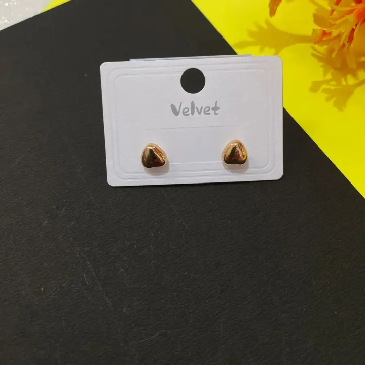 Minimal Heart Anti-tarnish Studs