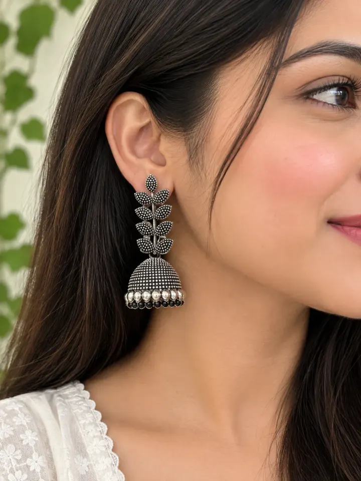 ☘️ Patti Design Black Beads Earing