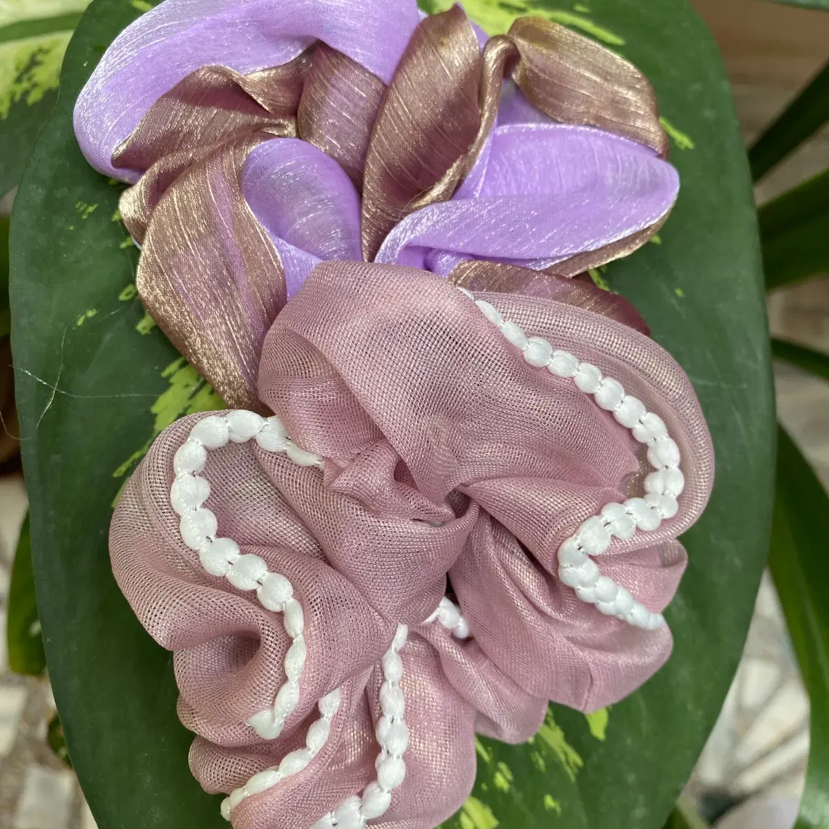 Single and Double Shade set Of 2 Scrunchie
