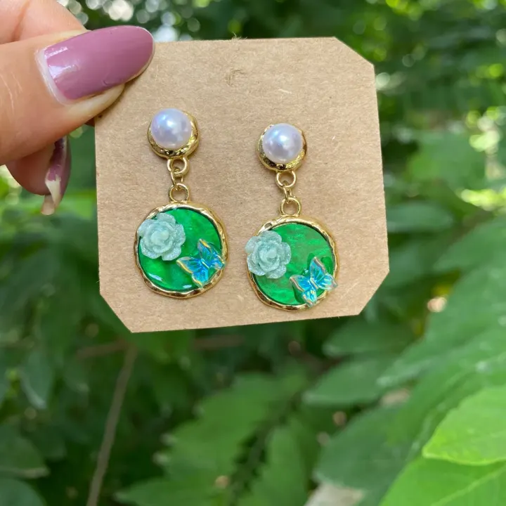 Green  Rose Butterfly Pearl Drop Earing