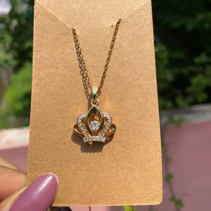 Crown Neckpiece