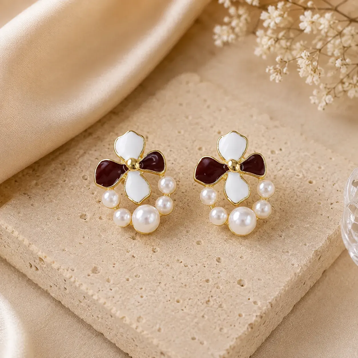 White Black Flower Earings