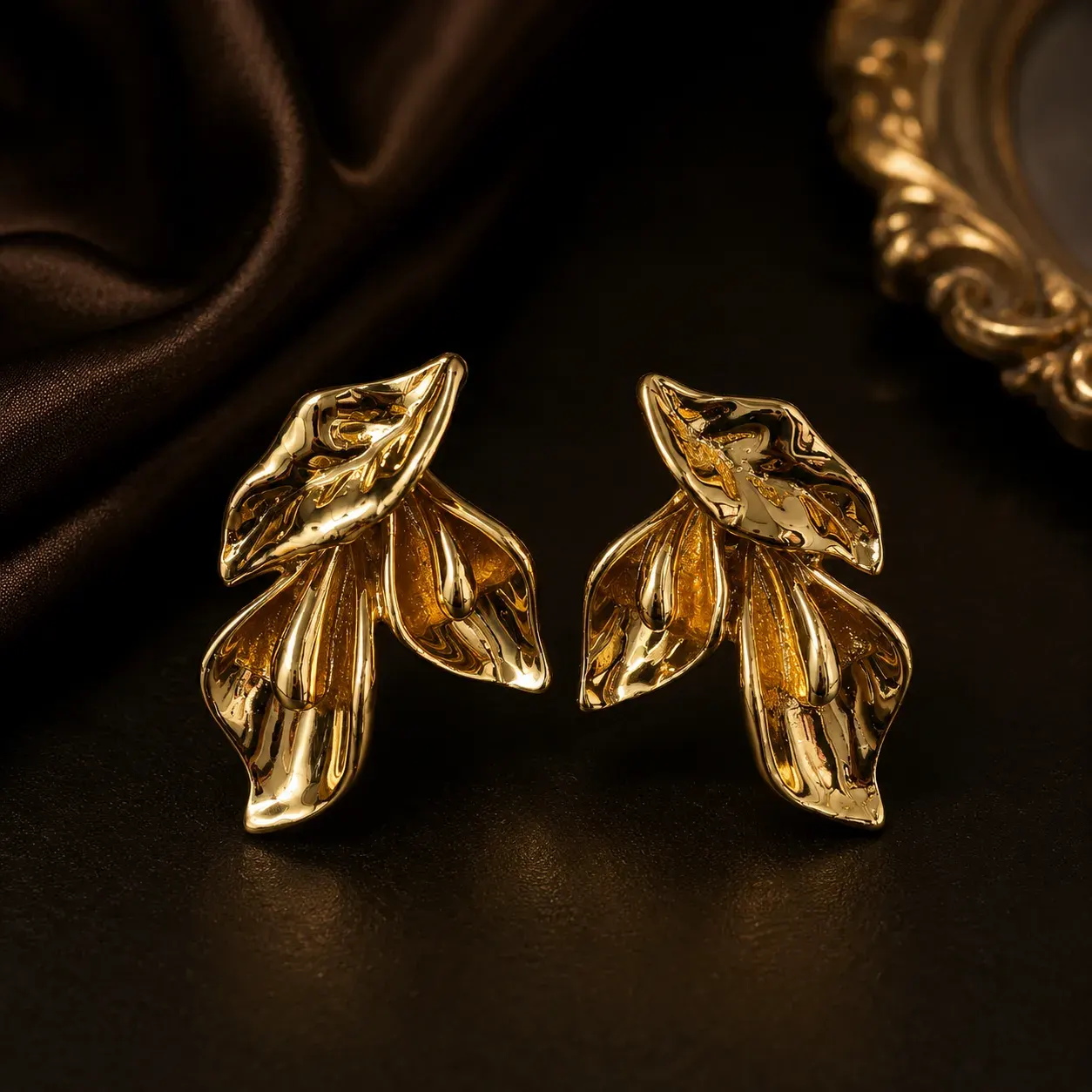 Golden Leaf Earings