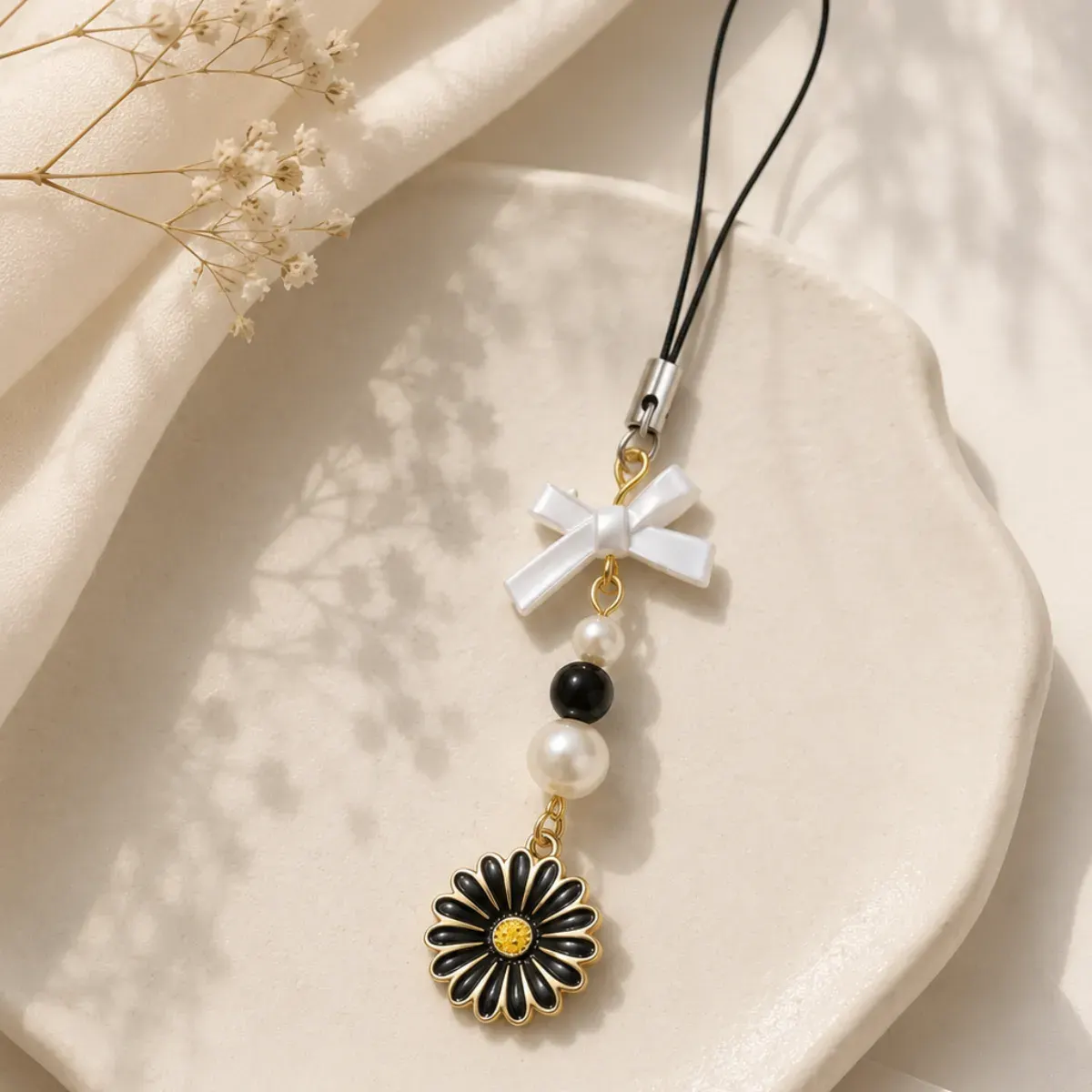 Black Daisy Charm